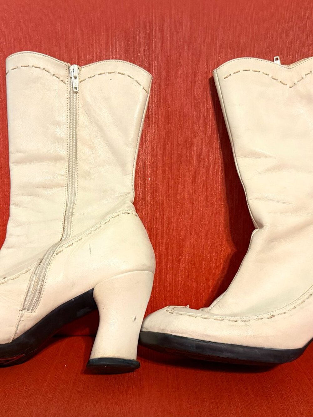 RARE John Fluevog Hi Choice white womens mid calf boots size 9 - Picture 12 of 13